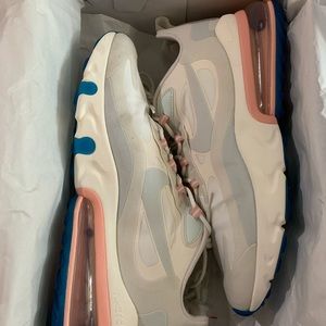 Men’s Size 11.5 Nike Air Max 270 React